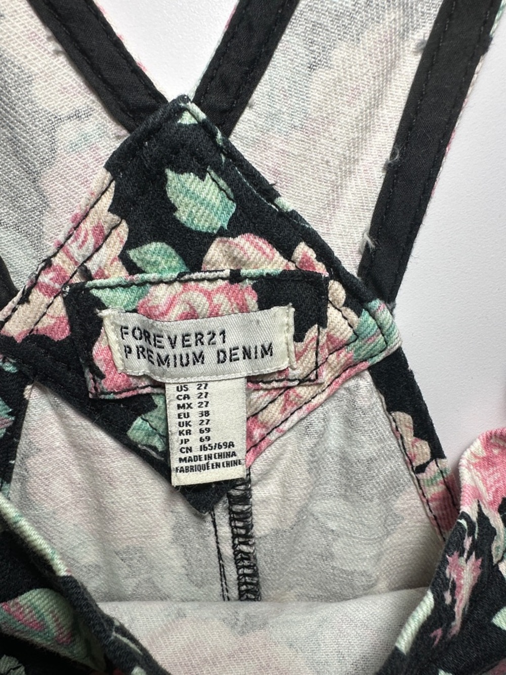 Forever 21 Black Floral Short Overalls with Pink Roses, just in time for spring! - Picture 2 of 4